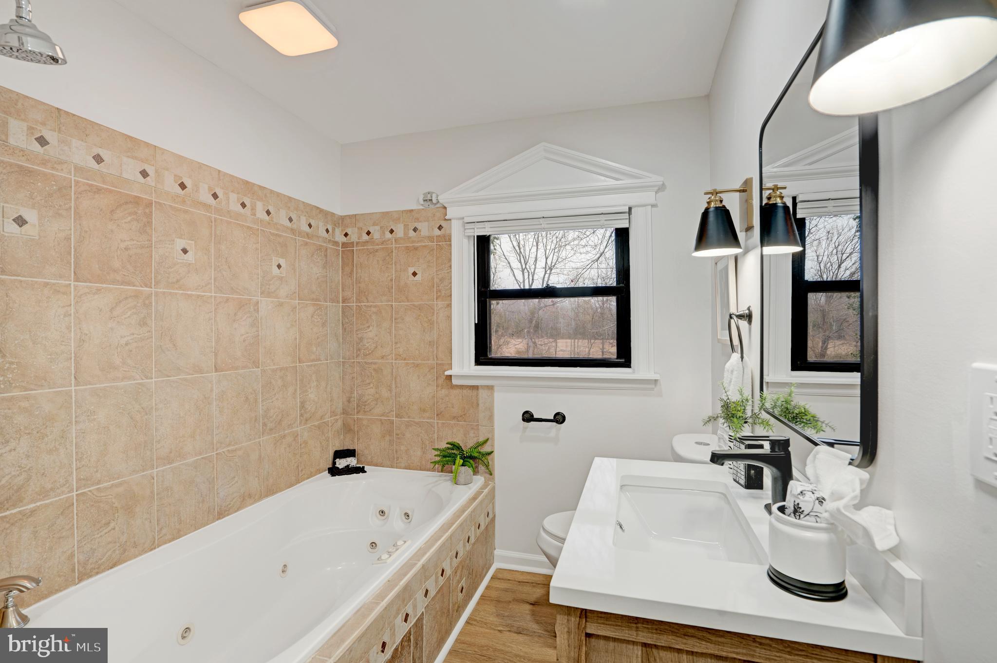 70 Scrapetown Road Pemberton, NJ 08068 - Photo 19 of 36 Upper floor bathroom by master bedroom