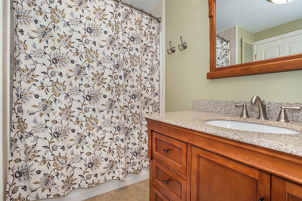 5 Clarissa Road Chelmsford, MA 01824 - Photo 18 of 40