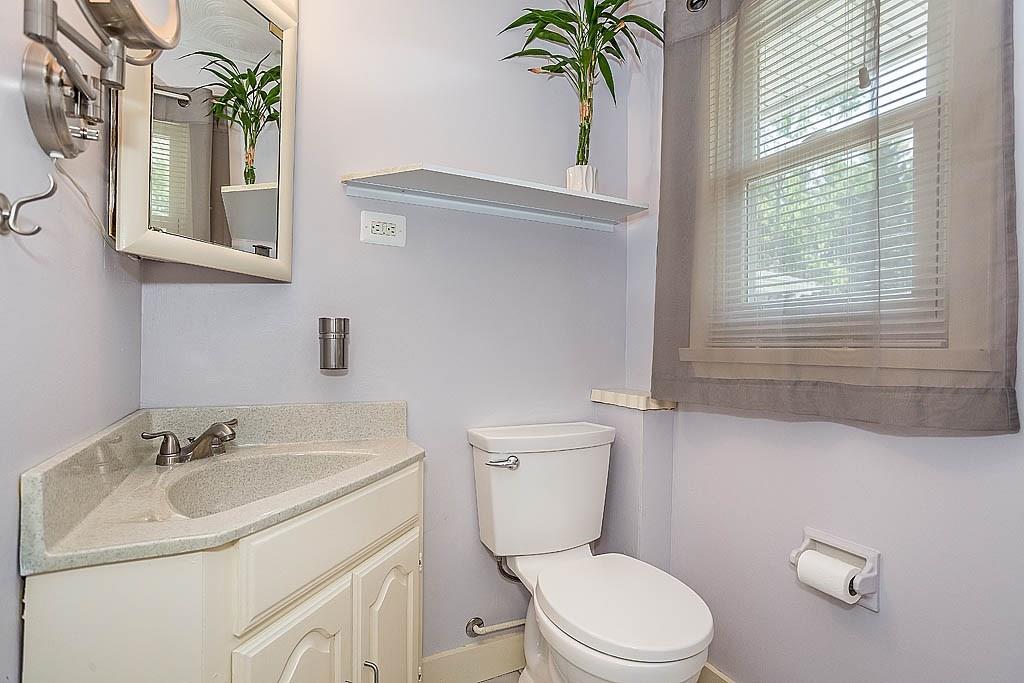 5 Clarissa Road Chelmsford, MA 01824 - Photo 27 of 40