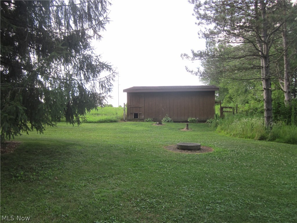 24546 Georgetown Road Homeworth, OH 44634 - Photo 20 of 25 One stall barn with field behind for animals etc