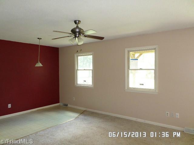 3521 Day Road Walkertown, NC 27051 - Photo 10 of 10 Interior Space/Layout.