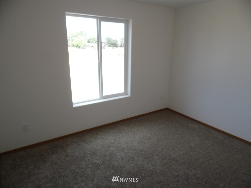 616 South County Road Warden, WA 98857 - Photo 12 of 25 Gallery Image 12