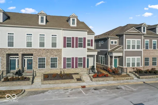 $405,000 | 672 Lagerfield Drive, Carmel, IN 46032