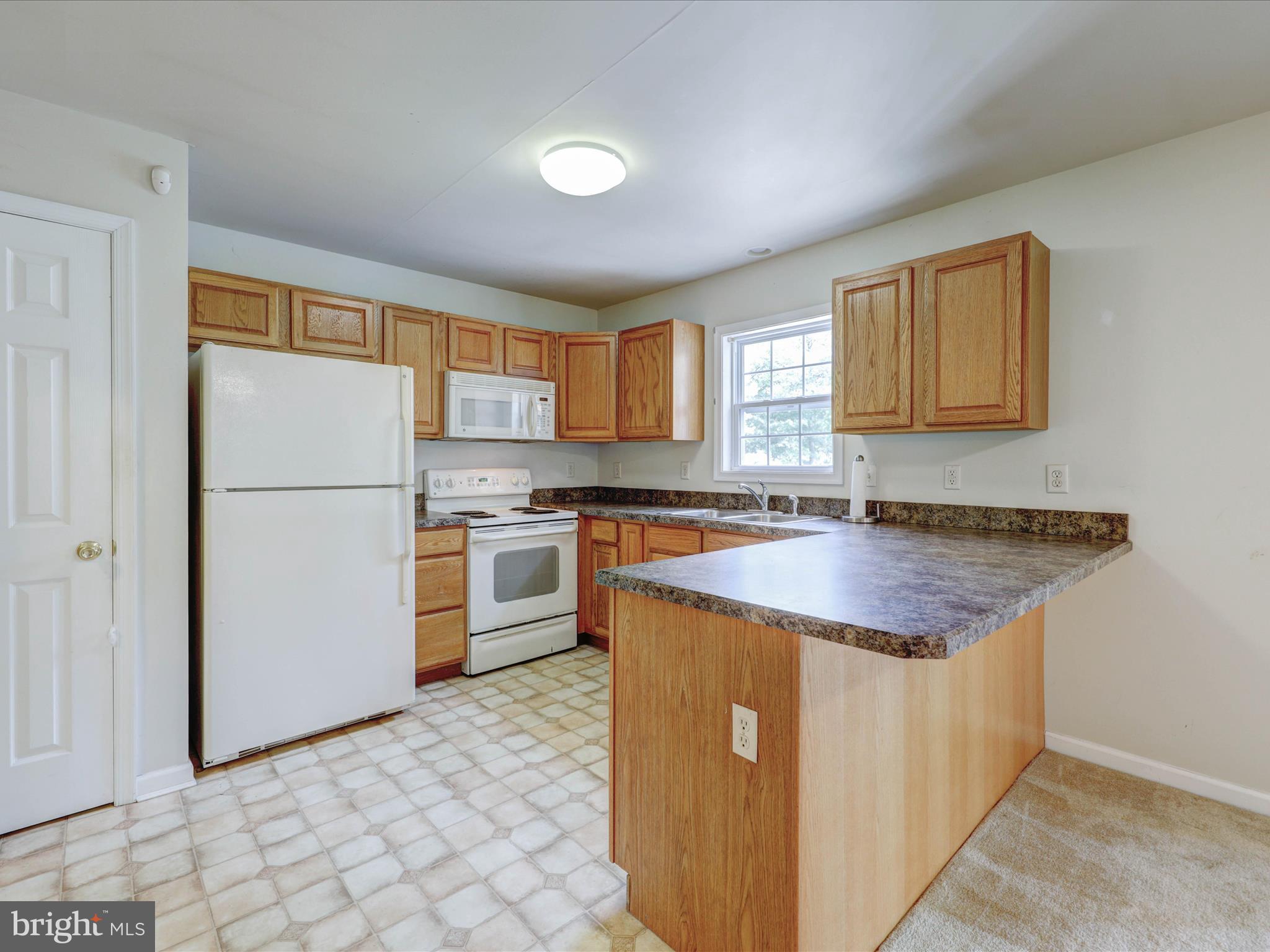 28698 Old Quantico Road Salisbury, MD 21801 - Photo 8 of 37 Kitchen