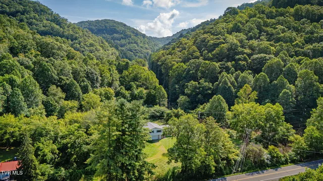 $89,900 | 8783 Dante Mountain Road, Dante, VA 24237