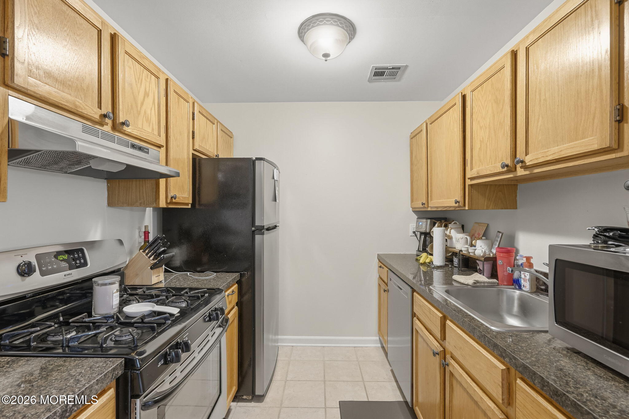 231 Atlantic Street, Unit 75 Keyport, NJ 07735 - Photo 6 of 17 6-web-or-mls-DSC06401