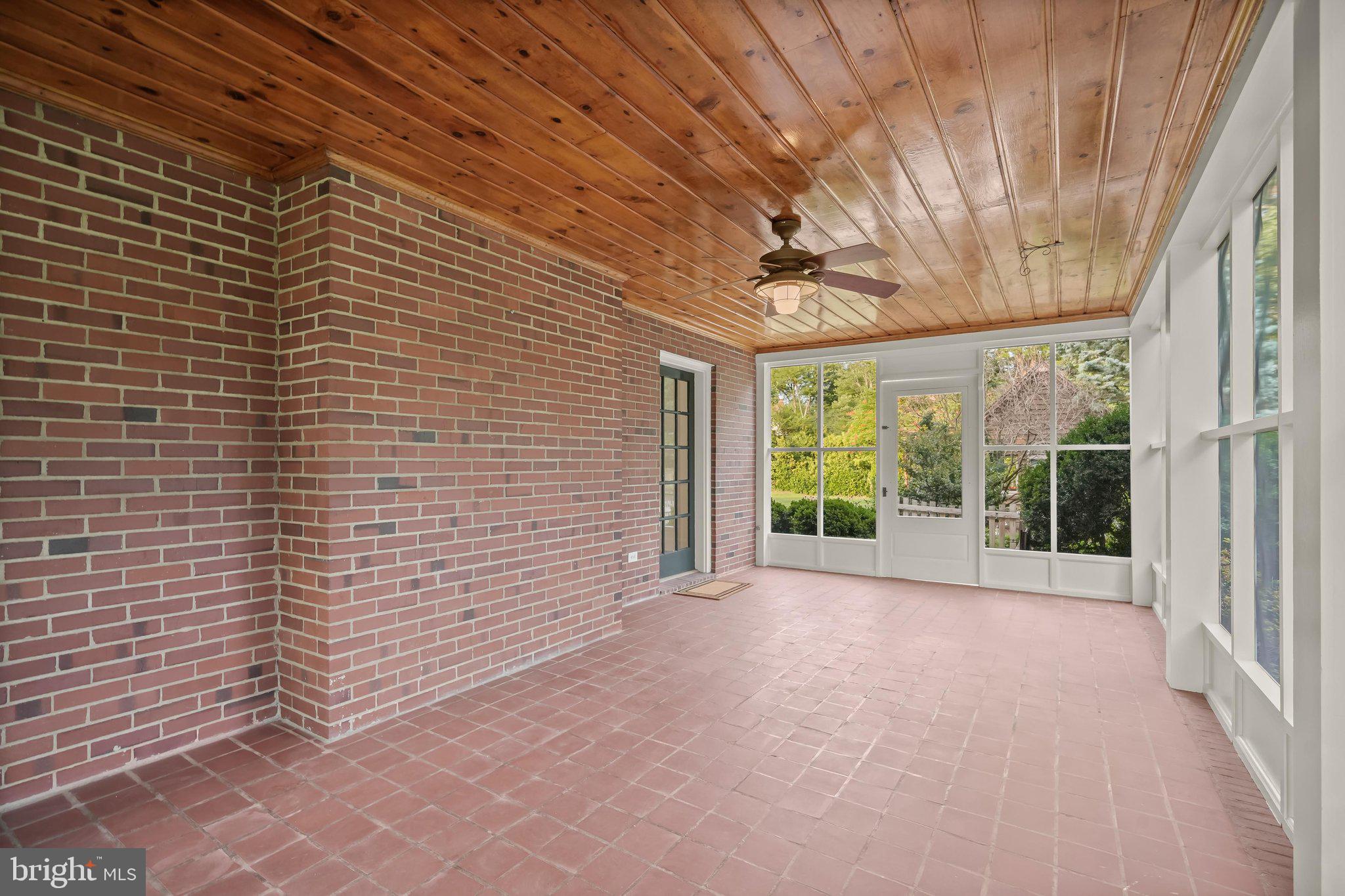 9305 Main Street Manassas, VA 20110 - Photo 38 of 86 Screened Porch