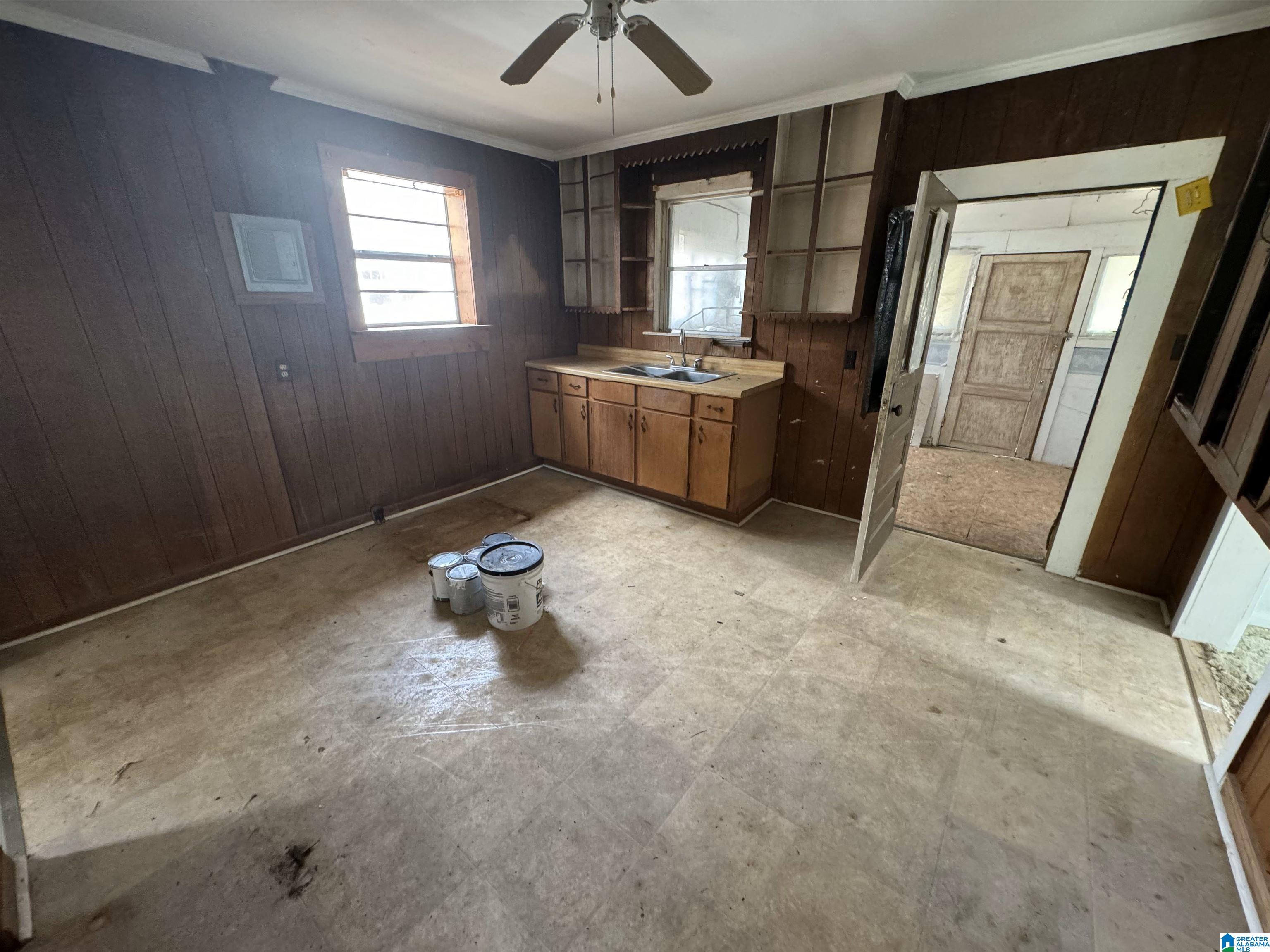 609 Rothrock Avenue Attalla, AL 35954 - Photo 5 of 10