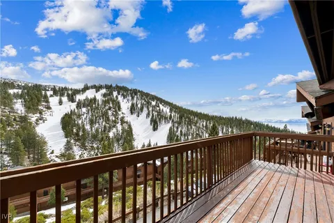 $999,999 | 400 Fairview Boulevard, Unit 113, Incline Village, NV 89451