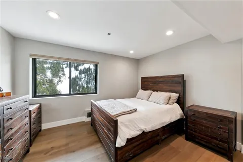 $999,999 | 400 Fairview Boulevard, Unit 113, Incline Village, NV 89451