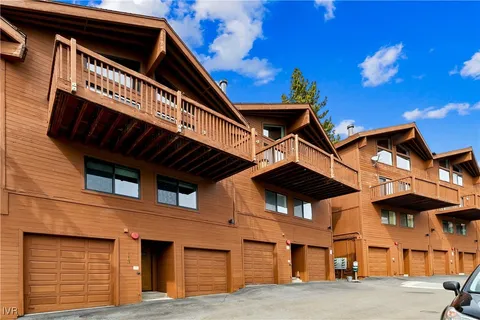 $999,999 | 400 Fairview Boulevard, Unit 113, Incline Village, NV 89451