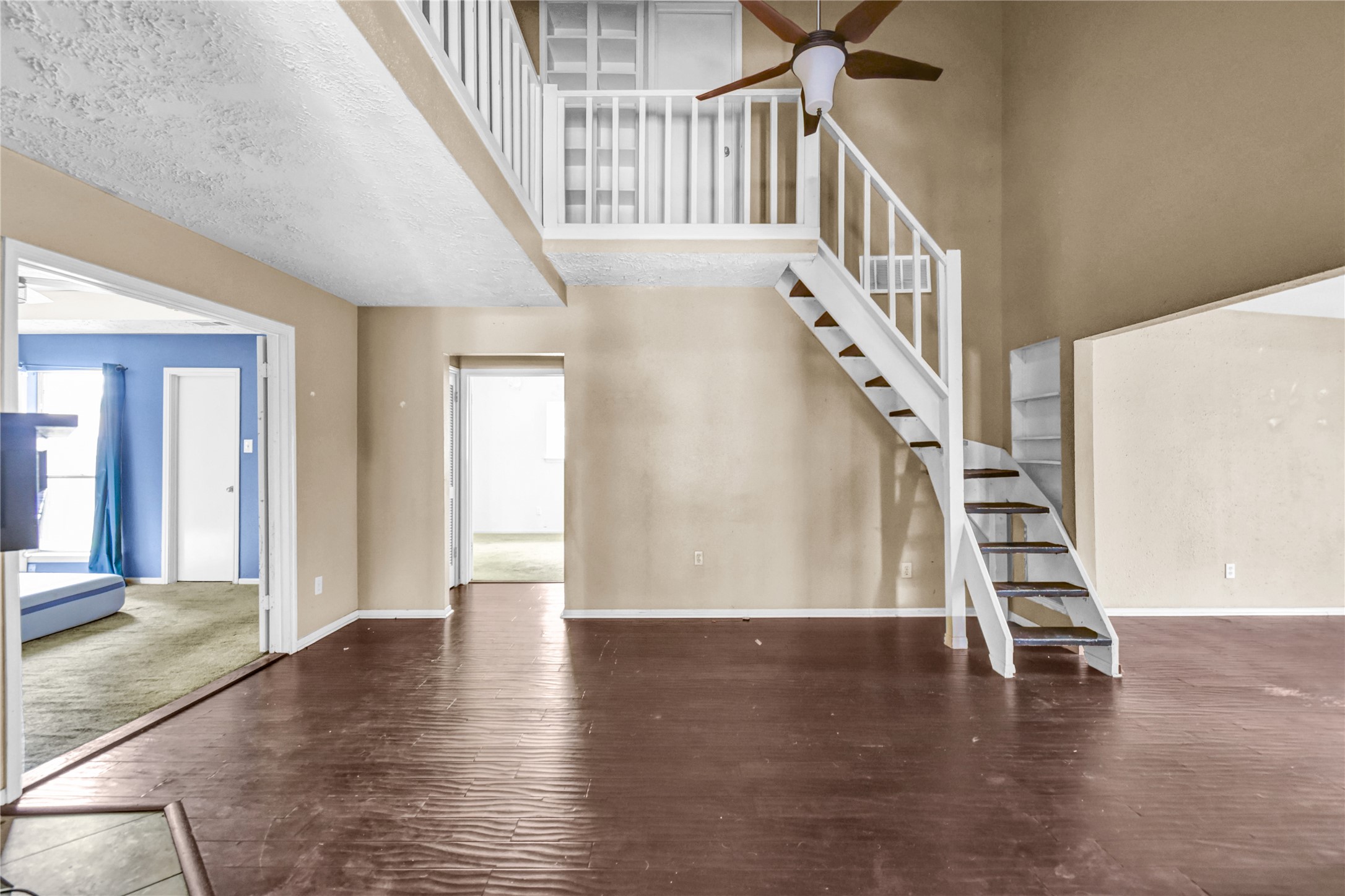 3 Chuckwagon Court Angleton, TX 77515 - Photo 6 of 28