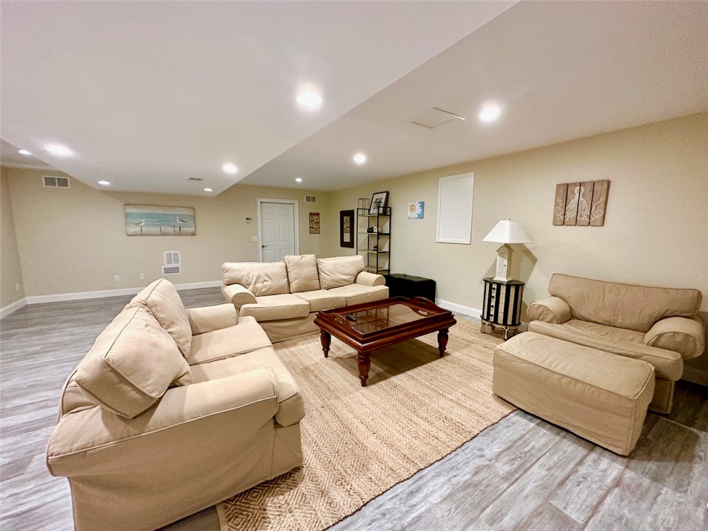 1802 High Street, Unit 7 Block Island, RI 02807 - Photo 13 of 24 Gallery Image 13