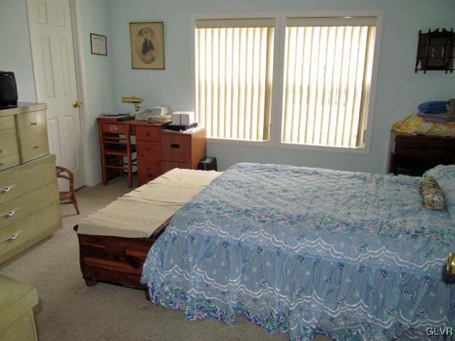 3 Abbey Road Easton, PA 18040 - Photo 11 of 15 Gallery Image 11