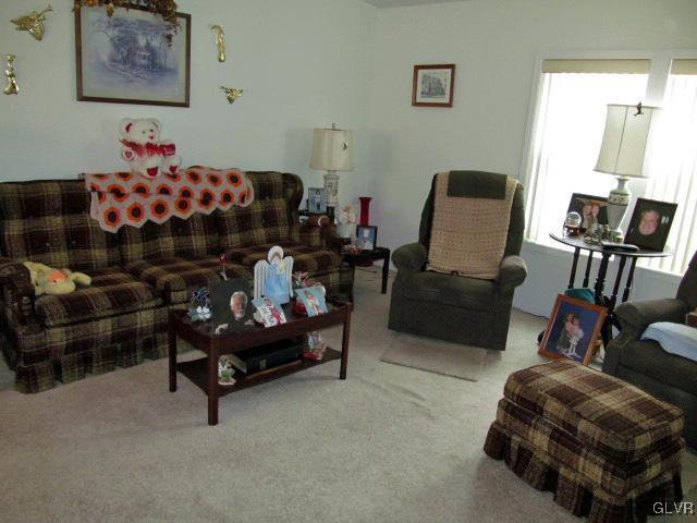 3 Abbey Road Easton, PA 18040 - Photo 9 of 15 Gallery Image 9