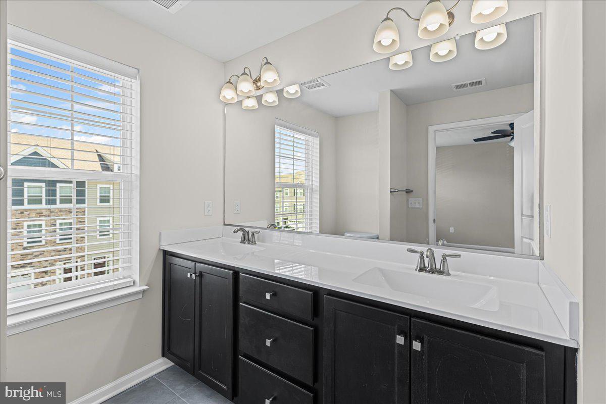 9 Venice Ln Mount Mount Laurel, NJ 08054 - Photo 14 of 29