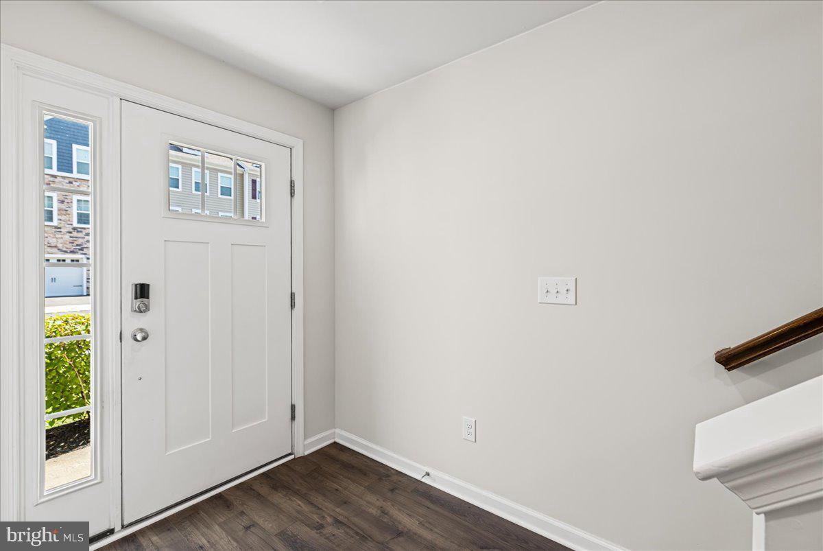 9 Venice Ln Mount Mount Laurel, NJ 08054 - Photo 3 of 29