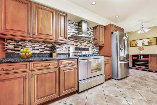 $4,950 | 72816 Mesa View Drive, Palm Desert, CA 92260