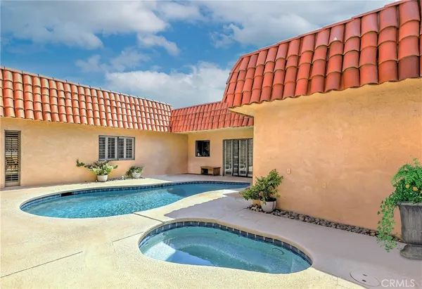 $4,950 | 72816 Mesa View Drive, Palm Desert, CA 92260