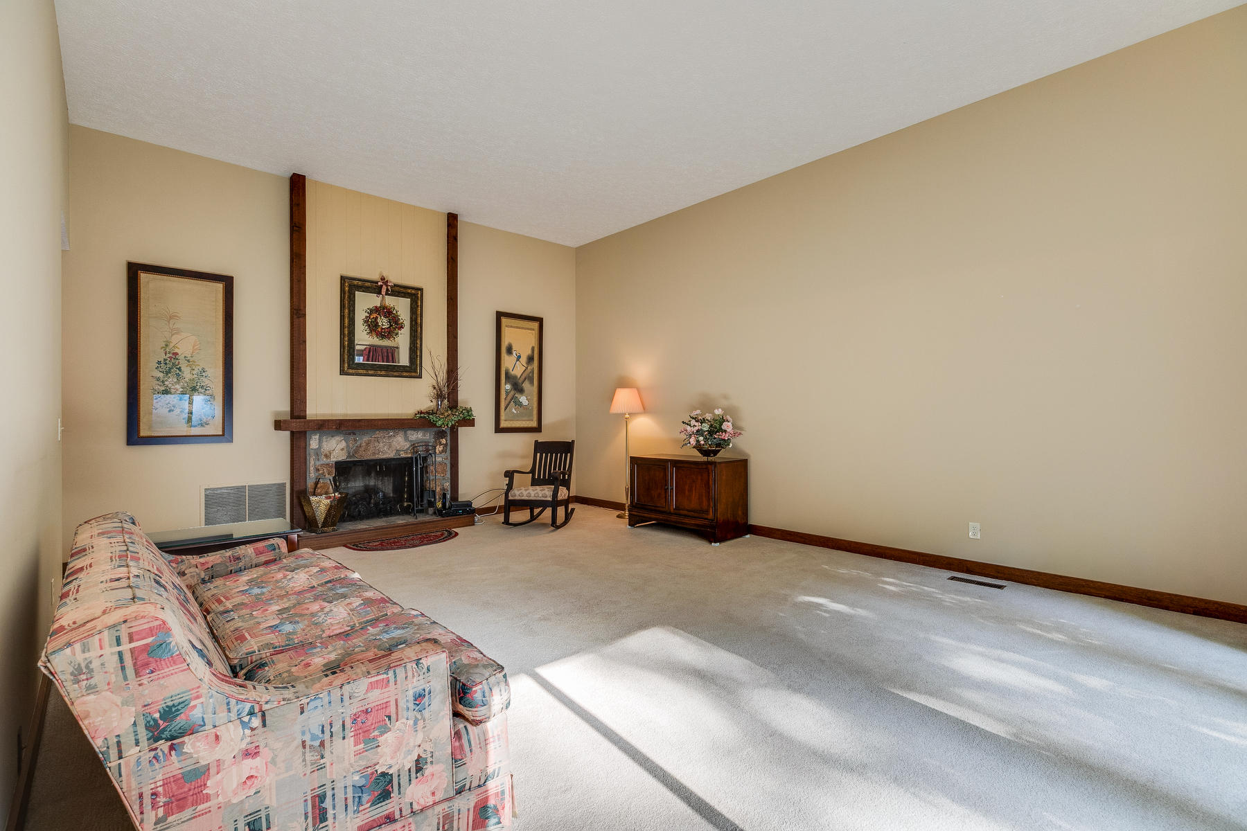 139 Columbine Road Kingsport, TN 37660 - Photo 11 of 30 011