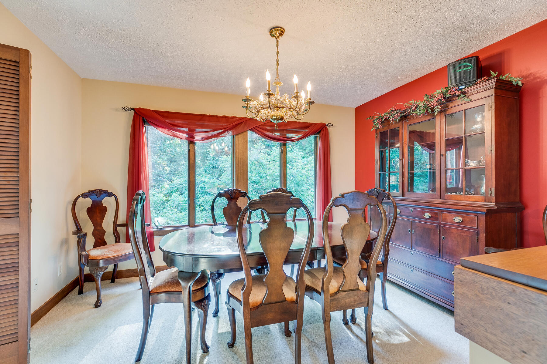 139 Columbine Road Kingsport, TN 37660 - Photo 13 of 30 013