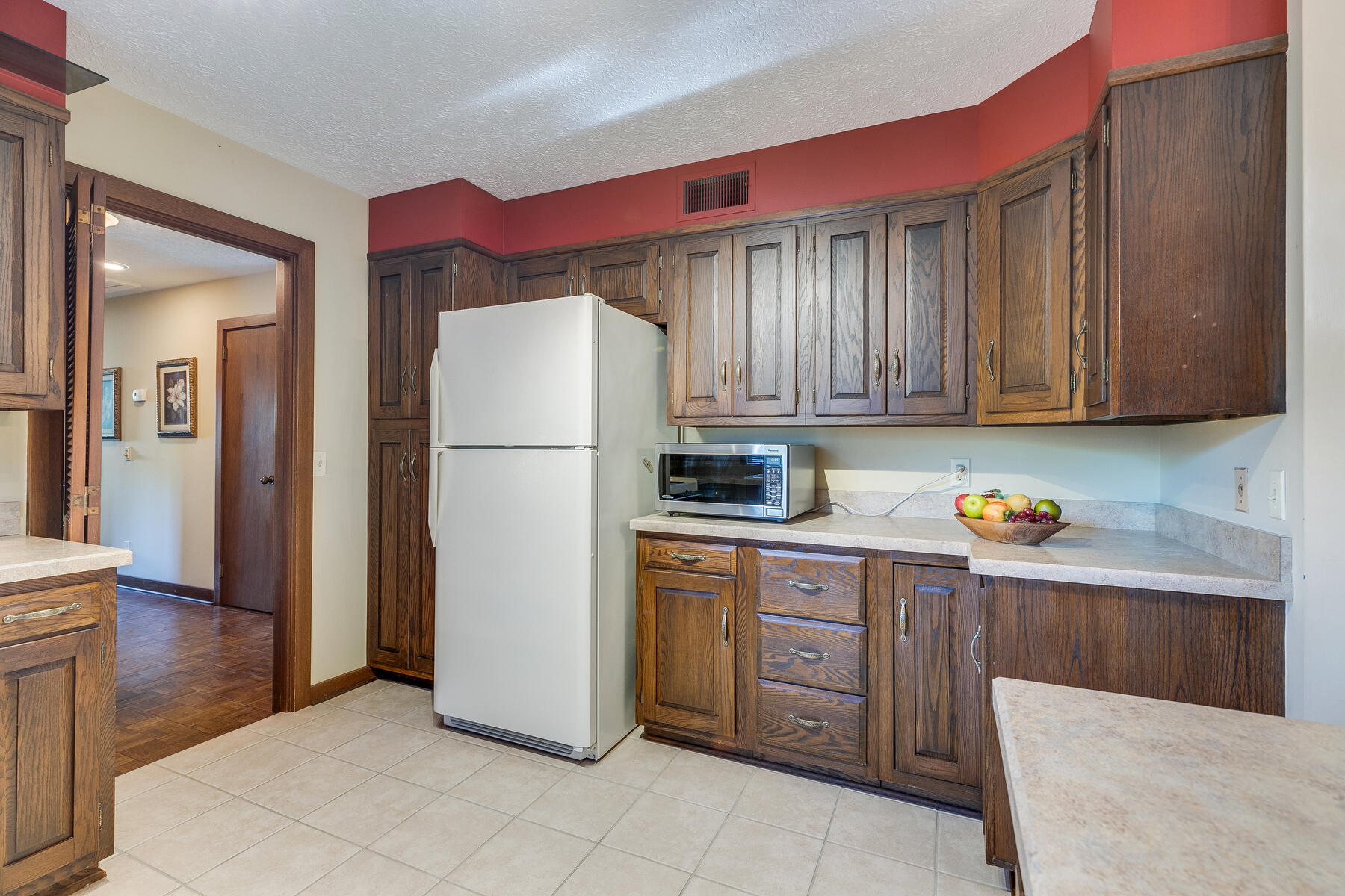 139 Columbine Road Kingsport, TN 37660 - Photo 17 of 30 017