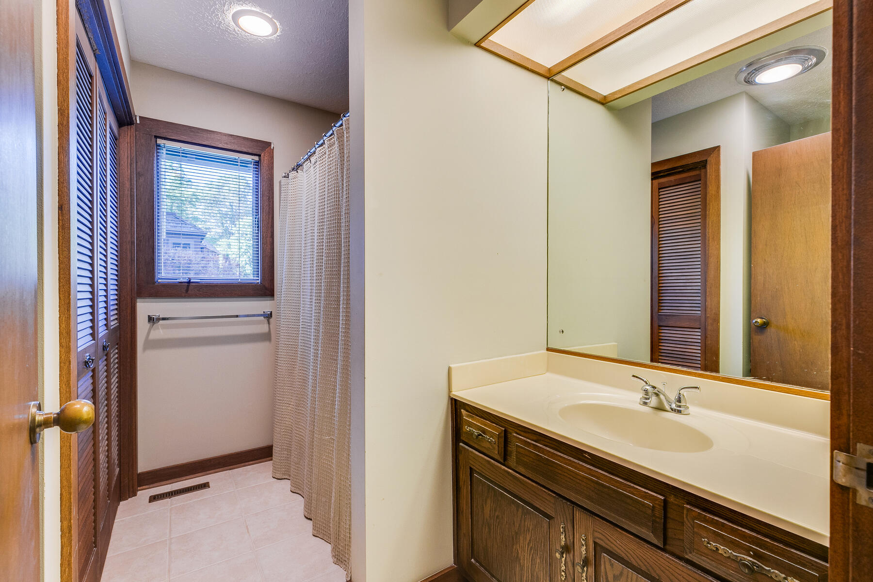 139 Columbine Road Kingsport, TN 37660 - Photo 27 of 30 027