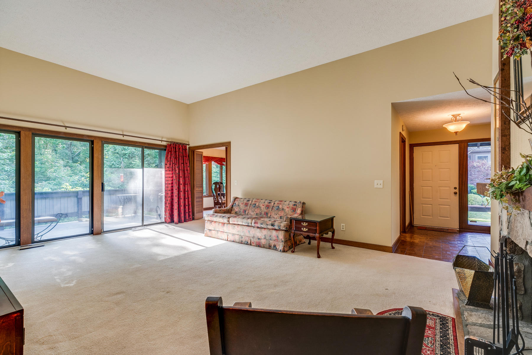 139 Columbine Road Kingsport, TN 37660 - Photo 9 of 30 009