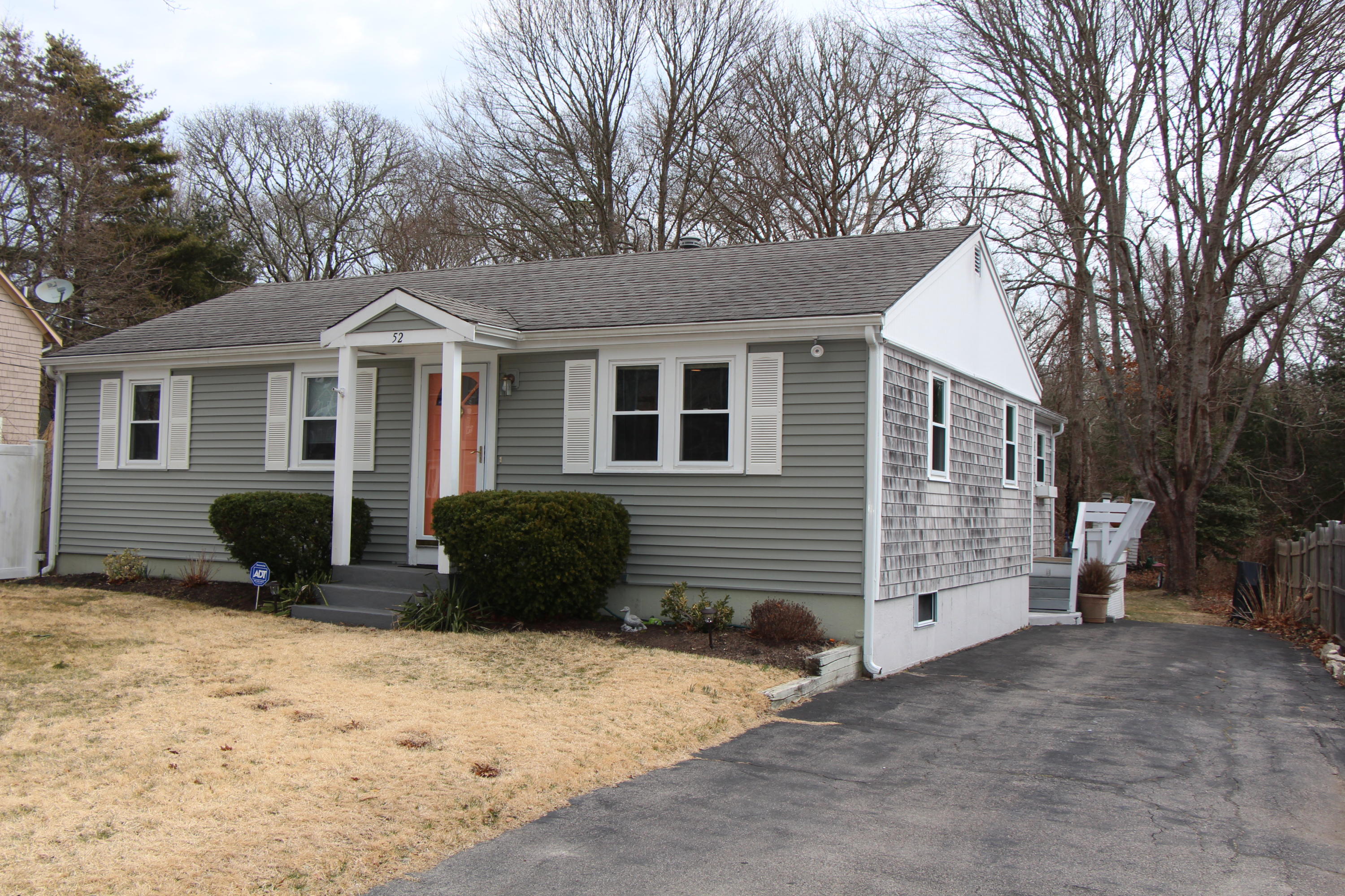 52 Thorne Road Bourne, MA 02532 - Photo 1 of 25 52 Thorne Rd