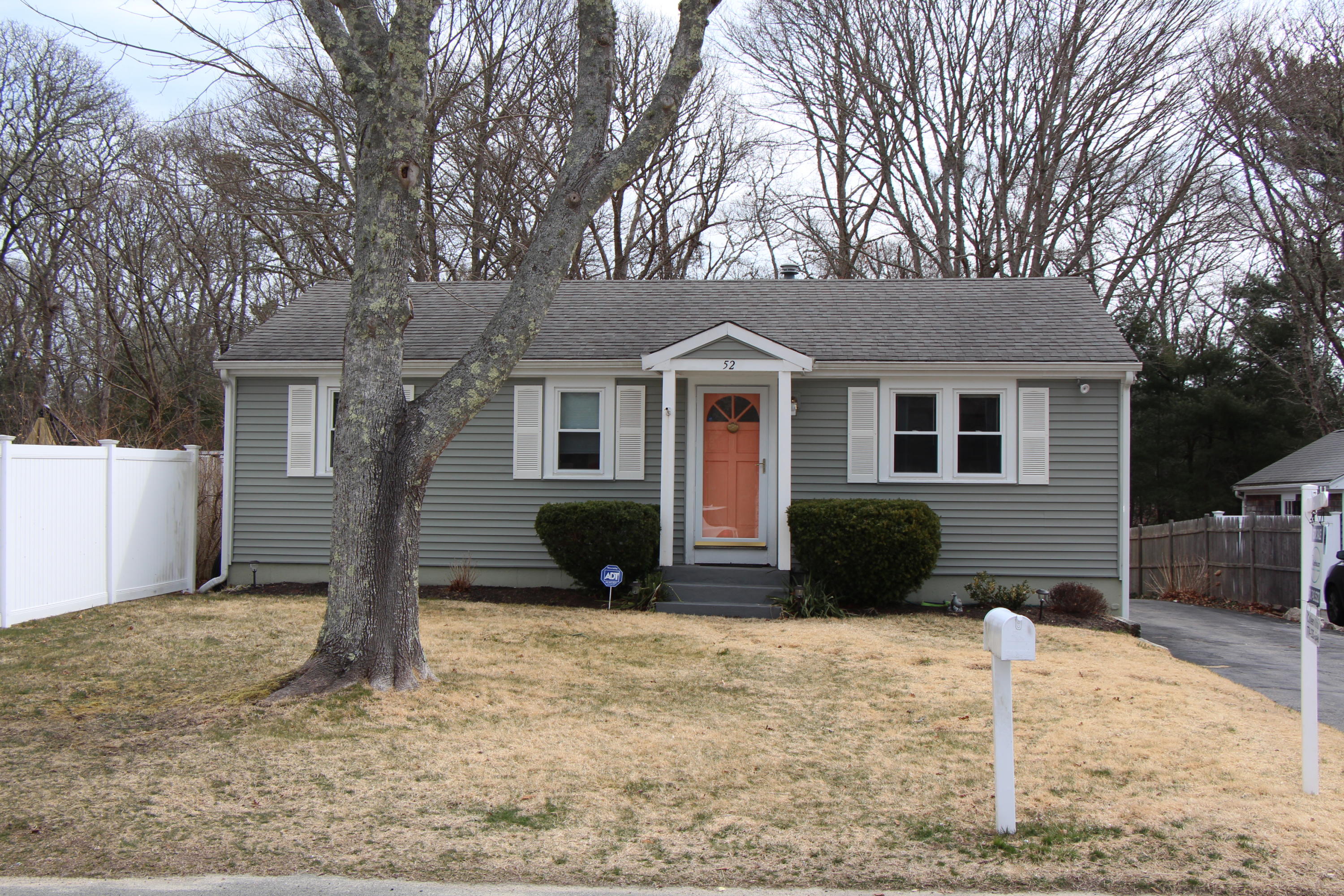 52 Thorne Road Bourne, MA 02532 - Photo 20 of 25 IMG_5118