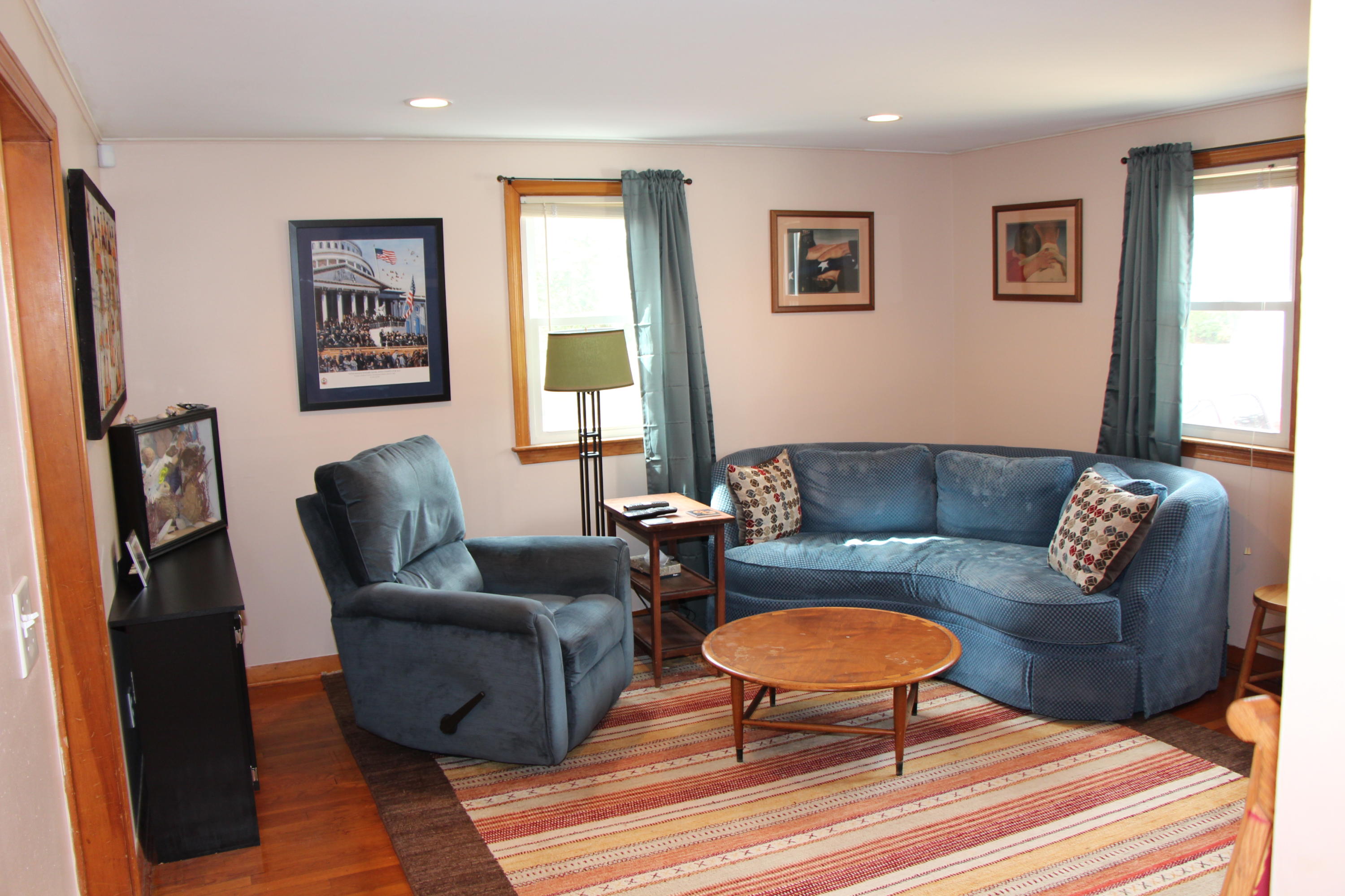 52 Thorne Road Bourne, MA 02532 - Photo 7 of 25 IMG_5095