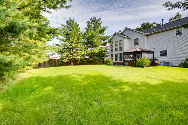 2075 Colonial Street Aurora, IL 60503 - Photo 20 of 22