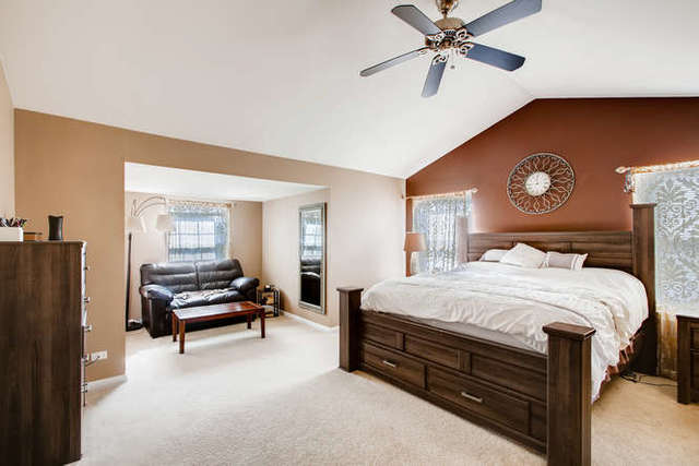 2075 Colonial Street Aurora, IL 60503 - Photo 10 of 22