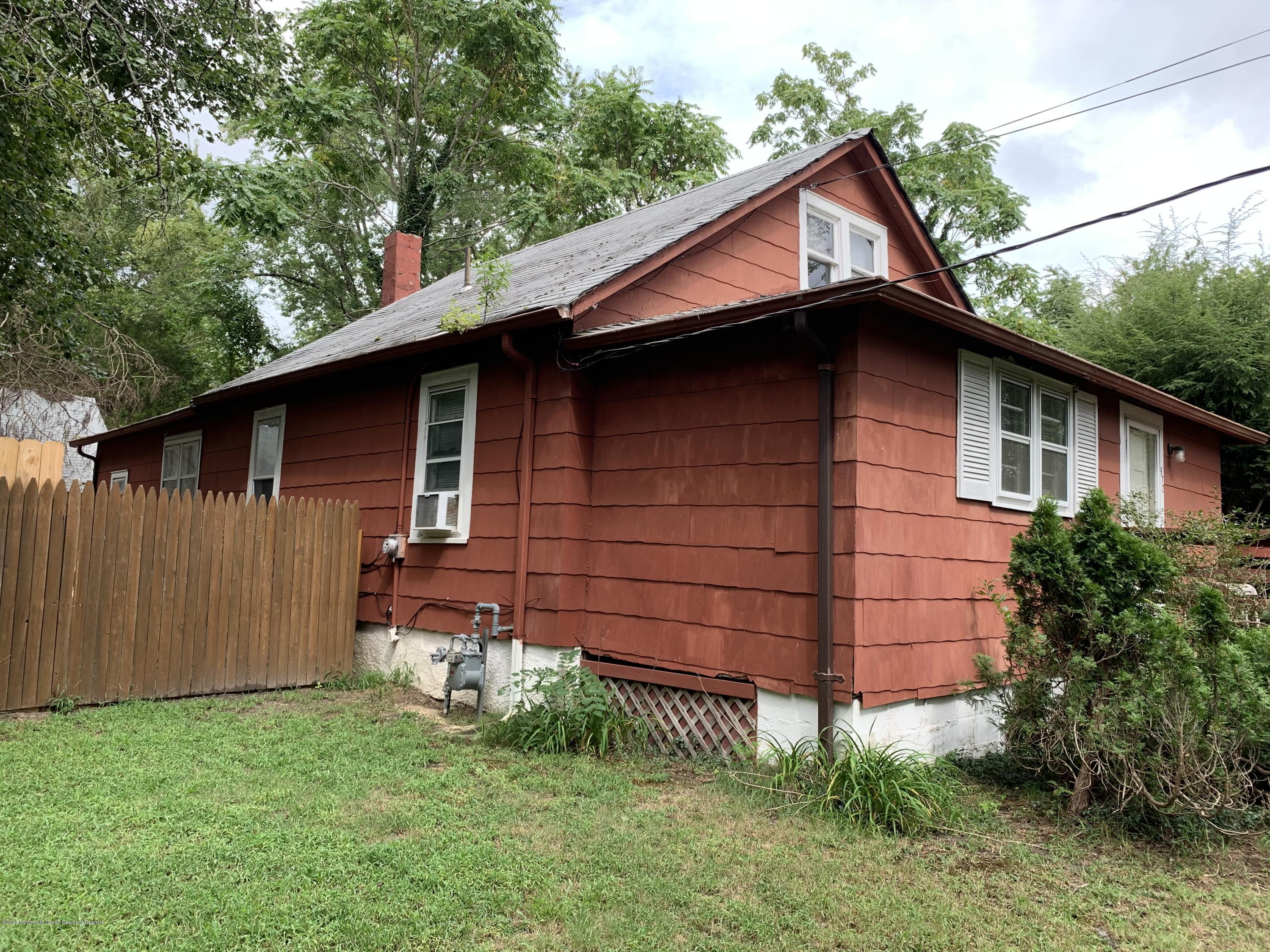 868 Hulses Corner Road Howell, NJ 07731 - Photo 1 of 4 IMG_1553
