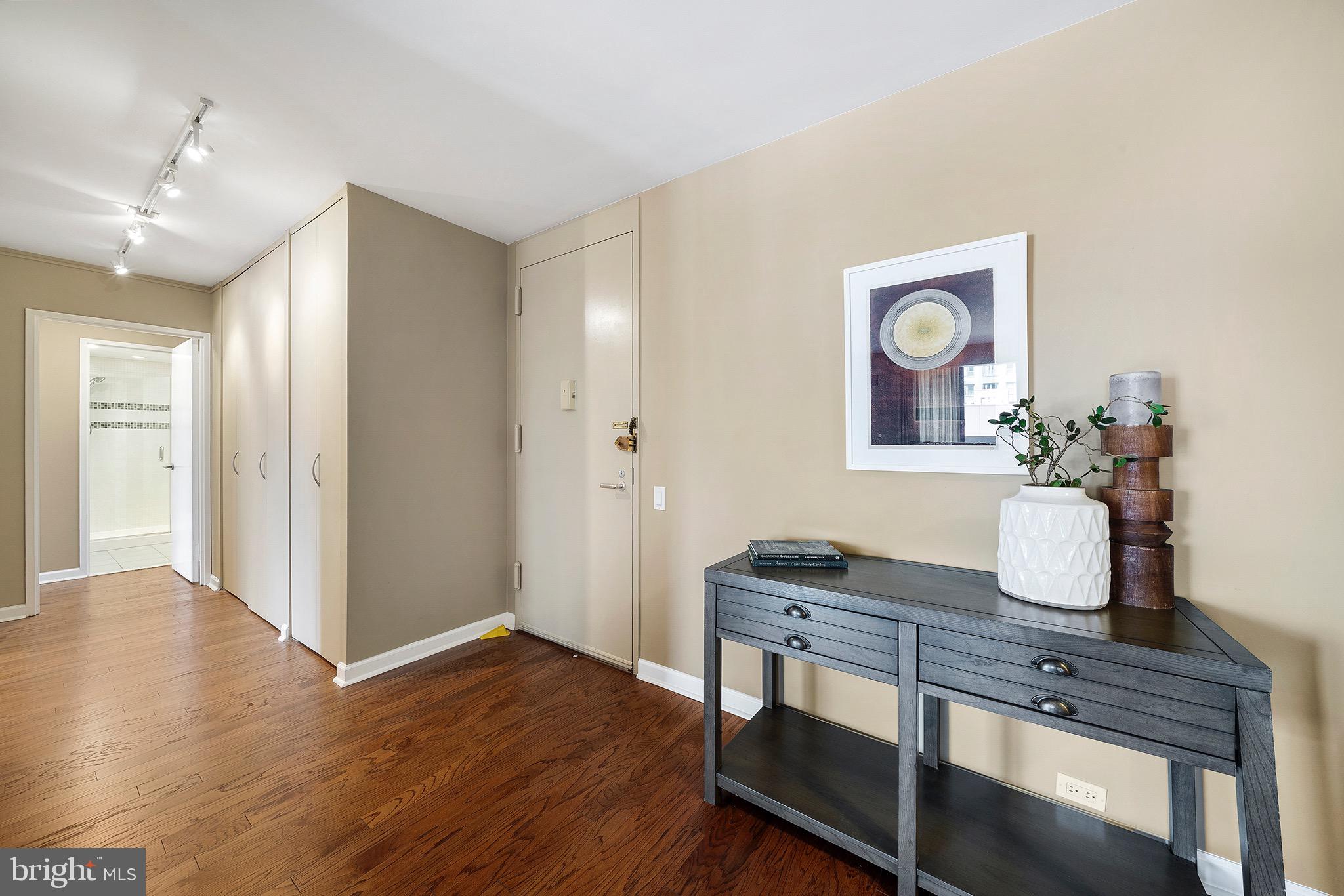 1326 Spruce Street, Unit 1101 Philadelphia, PA 19107 - Photo 2 of 30
