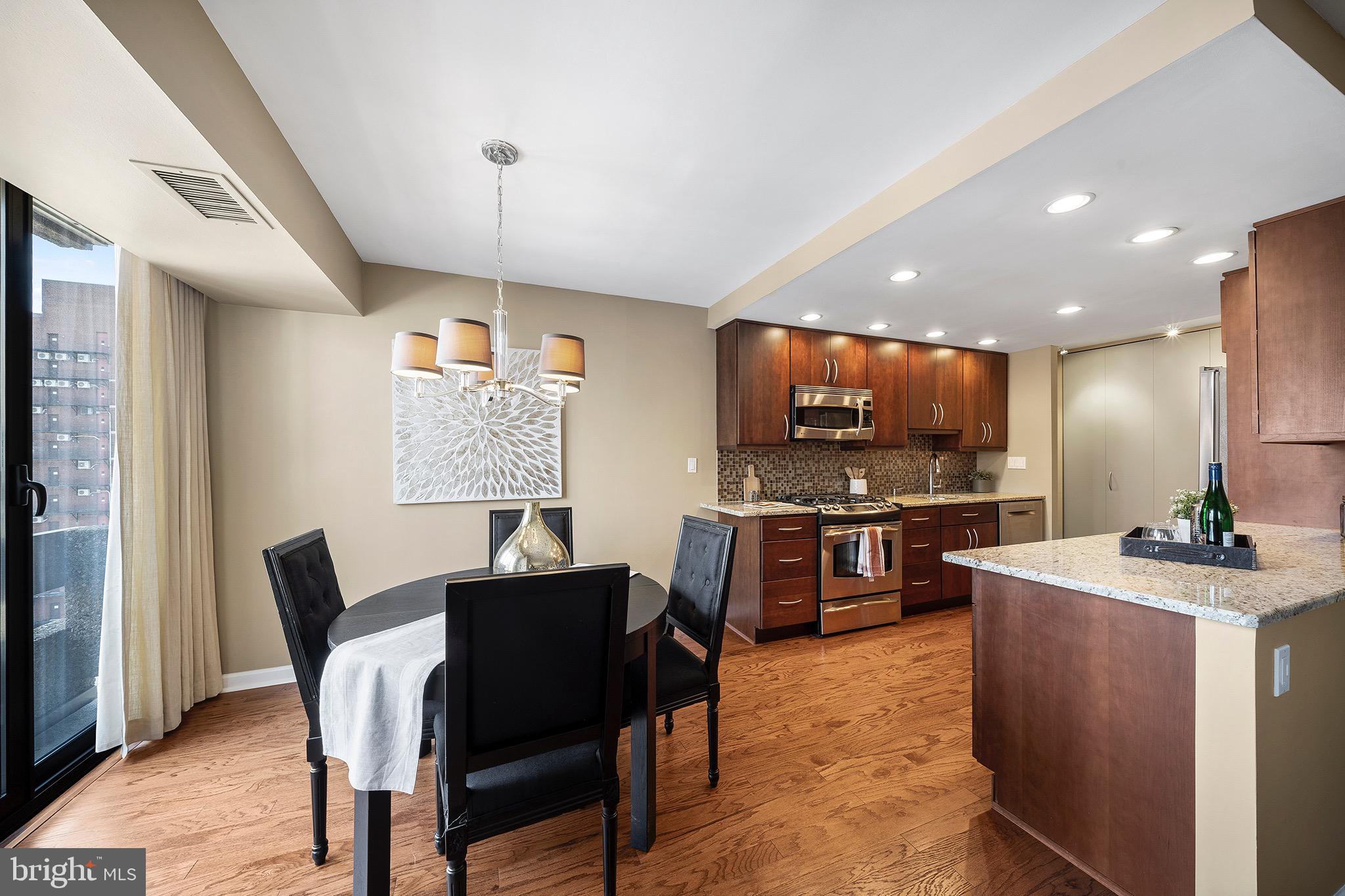 1326 Spruce Street, Unit 1101 Philadelphia, PA 19107 - Photo 6 of 30