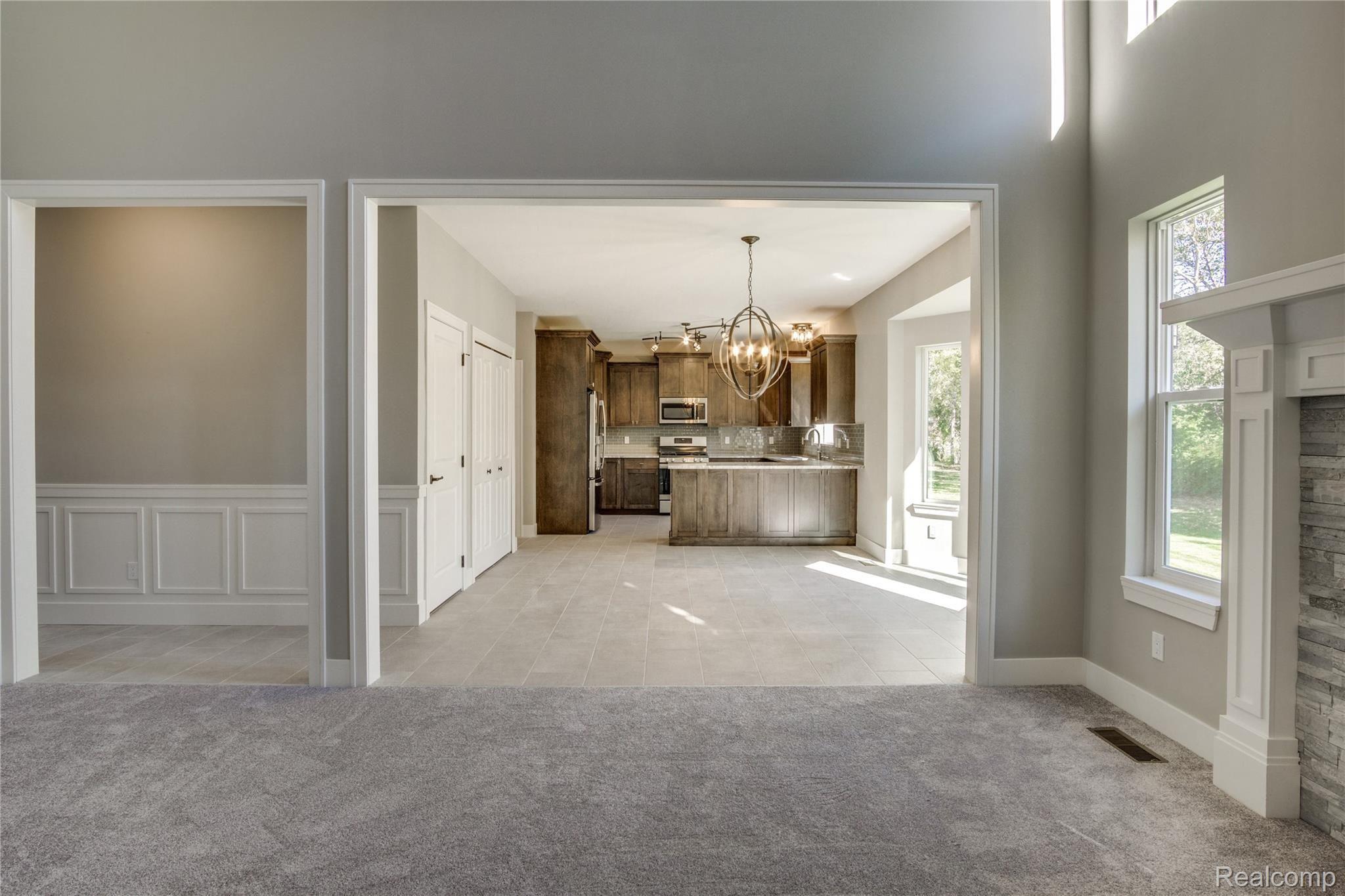 3909 Samuel Avenue Rochester, MI 48309 - Photo 8 of 35 Interiors (8 of 45).JPG
