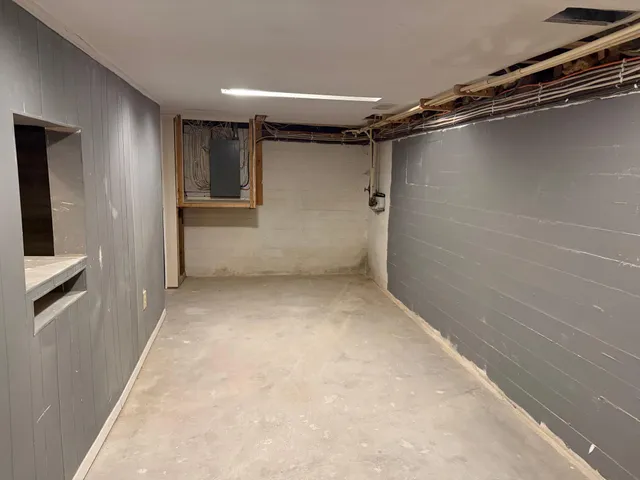 $395,000 | 1682 Highway 11, Baudette, MN 56623