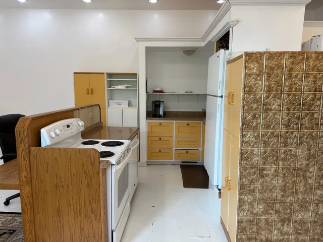 $395,000 | 1682 Highway 11, Baudette, MN 56623