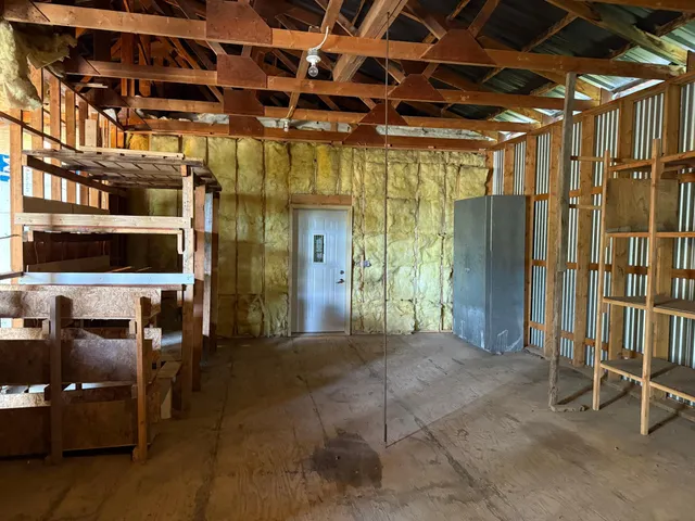 $395,000 | 1682 Highway 11, Baudette, MN 56623