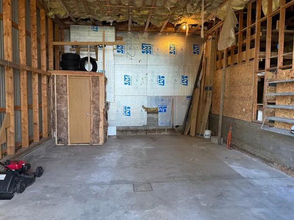 $395,000 | 1682 Highway 11, Baudette, MN 56623