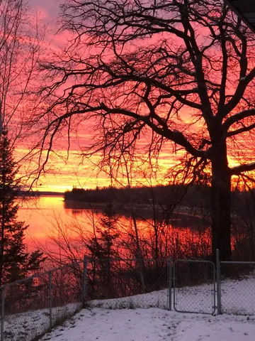 $395,000 | 1682 Highway 11, Baudette, MN 56623