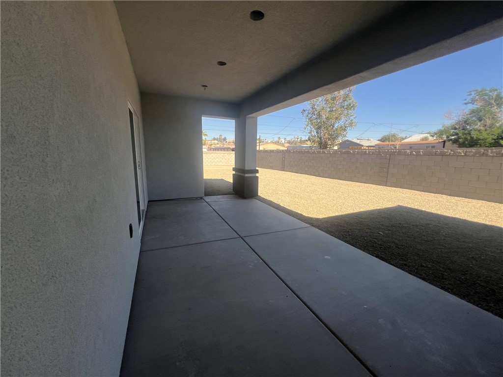 1675 Talc Road Bullhead City, AZ 86442 - Photo 14 of 65 Patio