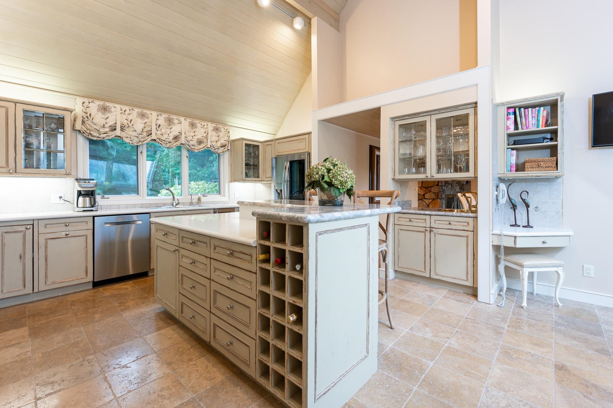 1 Old Quarry Lane Amherst, NH 03031 - Photo 17 of 58