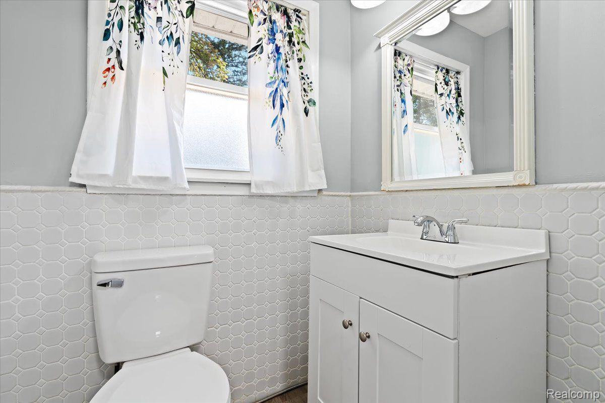 31354 Evergreen Road Franklin, MI 48025 - Photo 20 of 39 Gallery Image 20