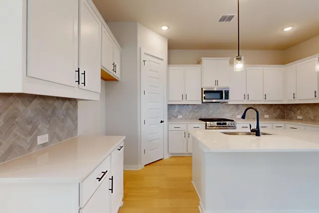 $455,990 | 800 Boise Drive, Leander, TX 78641