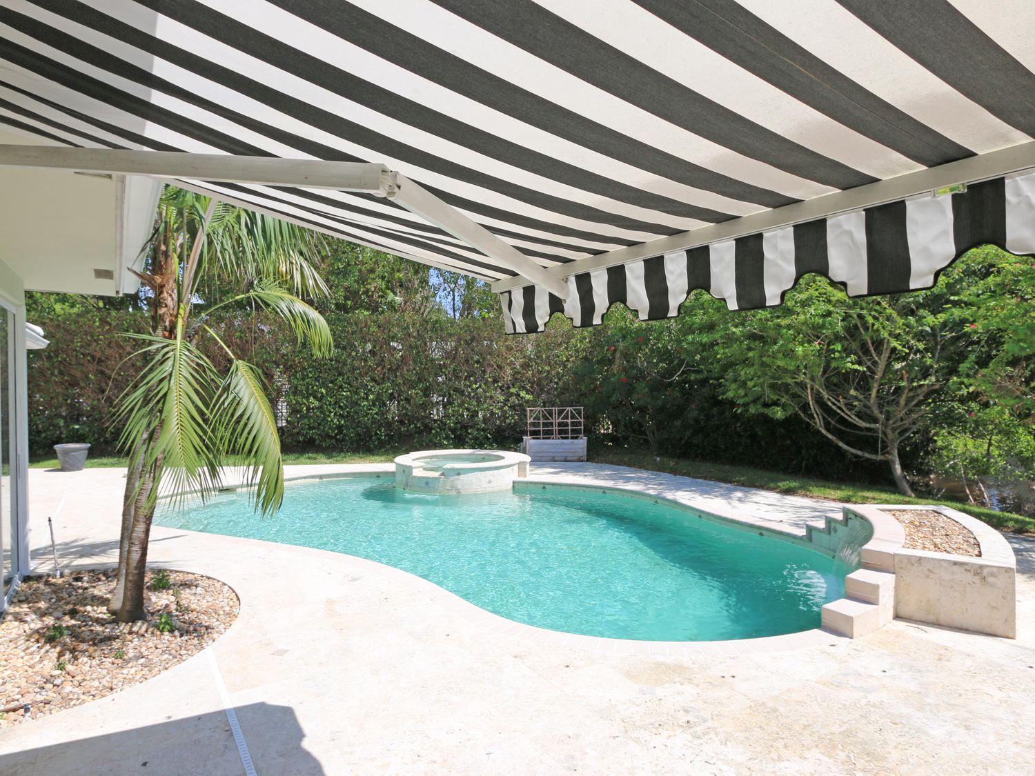 599 Apple Tree Lane Boca Raton, FL 33486 - Photo 4 of 20 patio2