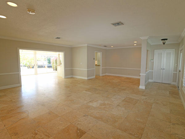 599 Apple Tree Lane Boca Raton, FL 33486 - Photo 8 of 20 Livingroom