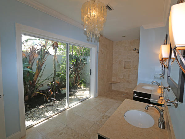 599 Apple Tree Lane Boca Raton, FL 33486 - Photo 10 of 20 Masterbath