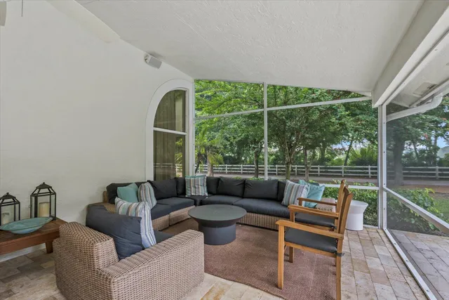 $180,000 | 2439 Appaloosa Trail, Wellington, FL 33414